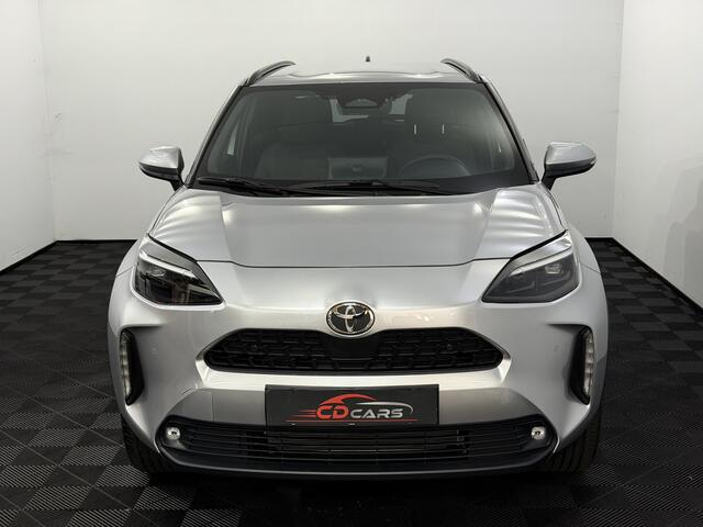 Toyota YARIS Cross 1.5 Hybrid 130 Executive Camera, Navi, Stoelverwarming/Koeling, Keyless start, Rijstrook correctie, Cruise control adaptief, EV mode, Lichtmetalen velgen, 3 jaar garantie