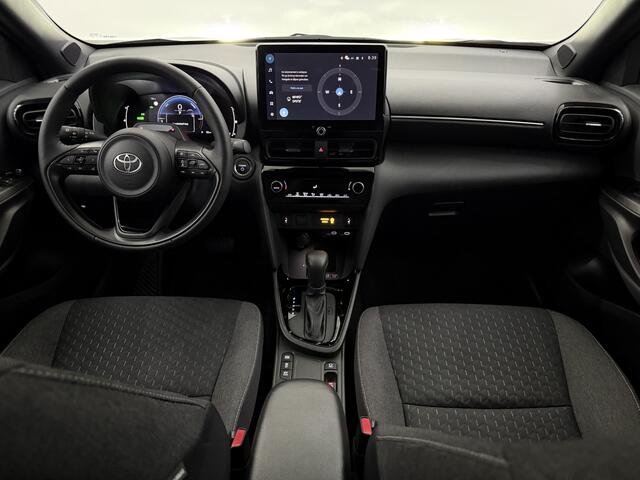 Toyota YARIS Cross 1.5 Hybrid 130 Executive Camera, Navi, Stoelverwarming/Koeling, Keyless start, Rijstrook correctie, Cruise control adaptief, EV mode, Lichtmetalen velgen, 3 jaar garantie