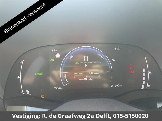 Toyota YARIS 1.5 Hybrid 115 Dynamic | Stuur & Stoel Verwarming | Parkeersensoren | Adaptieve Cruise Control | BSM