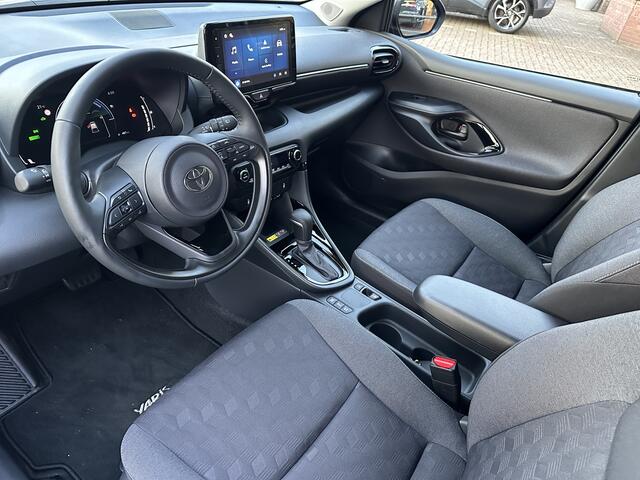 Toyota YARIS 1.5 Hybrid 115 Dynamic Apple Carplay / Android auto