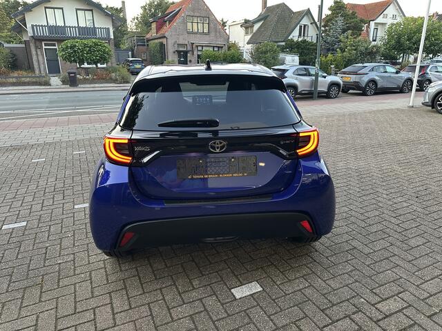 Toyota YARIS 1.5 Hybrid 115 Dynamic Apple Carplay / Android auto