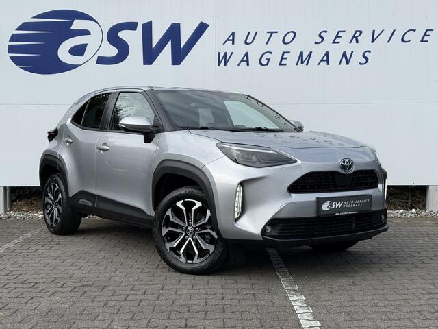 Toyota YARIS Cross 1.5 Hybrid Team D | ACC | CarPlay | Camera | Keyless | 17 inch