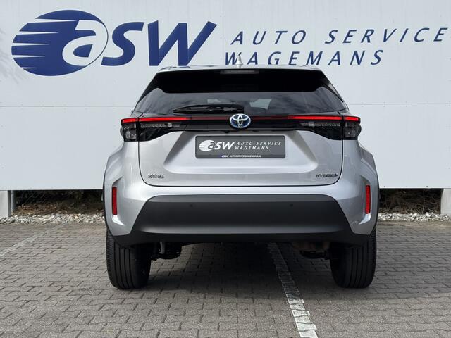 Toyota YARIS Cross 1.5 Hybrid Team D | ACC | CarPlay | Camera | Keyless | 17 inch