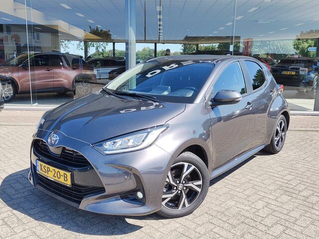 Toyota YARIS 1.5 Hybrid 115 Dynamic | Sensoren v/a | Stuur & Stoelverwarming
