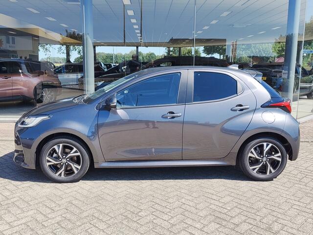 Toyota YARIS 1.5 Hybrid 115 Dynamic | Sensoren v/a | Stuur & Stoelverwarming