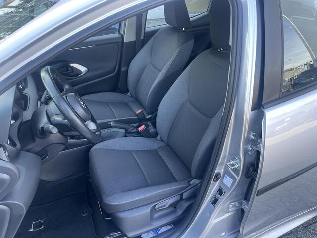 Toyota YARIS 1.5 VVT-i Active All seasonbanden