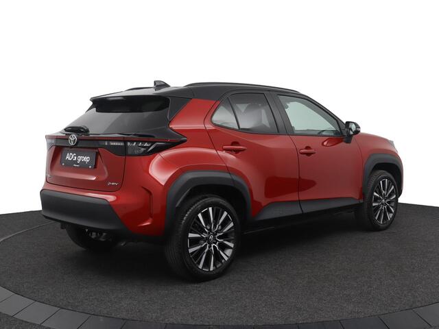 Toyota YARIS Cross 1.5 Hybrid 130 EXECUTIVE Nieuw Model 2026| Parkeersensoren V+A | Stoel + Stuurverwarming | Blind Spot | Head-up Display |