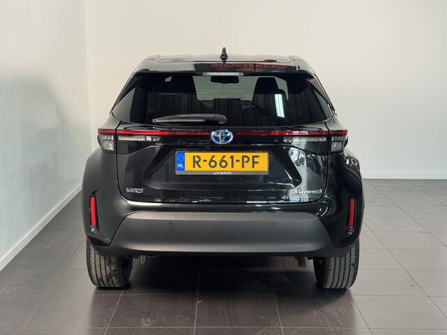 Toyota YARIS Cross 1.5 Hybrid Dynamic Limited | Parkeersensoren voor - en achter | Dodehoek detectie | Apple Carplay |