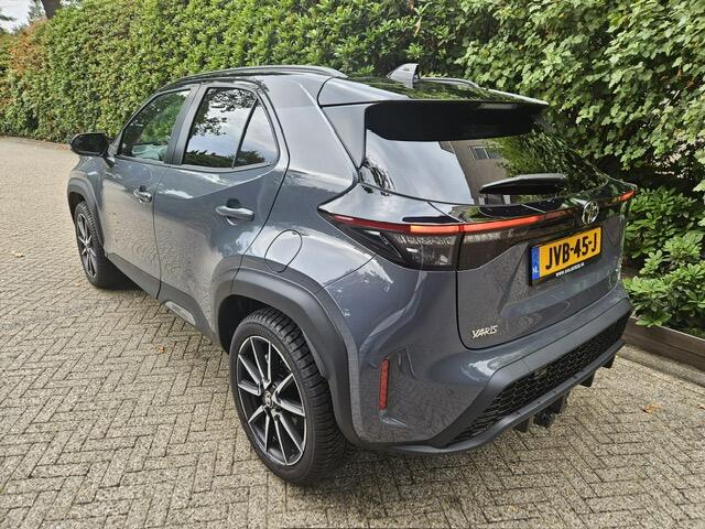 Toyota YARIS Cross 1.5 Hybrid 130 GR SPORT Pano/Trekhaak/NL-auto