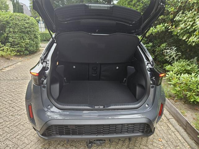 Toyota YARIS Cross 1.5 Hybrid 130 GR SPORT Pano/Trekhaak/NL-auto