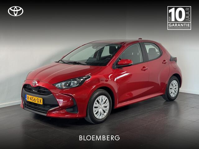 Toyota YARIS 1.5 VVT-i Active | Zeer lage KM-stand | Trekgewicht geremd 850 KG |