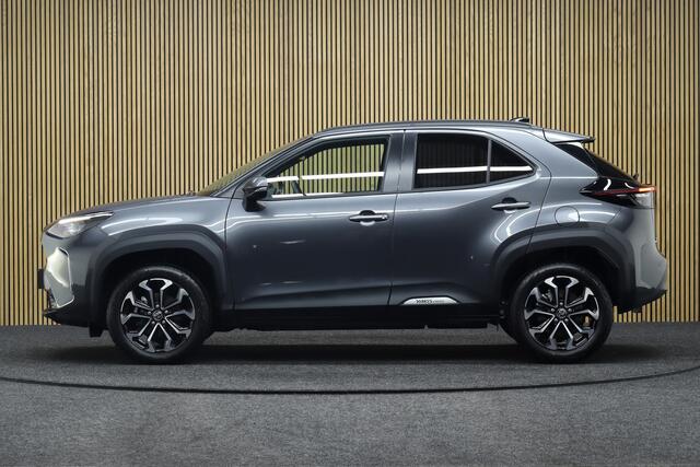 Toyota YARIS Cross 1.5 Hybrid 115 Dynamic + Comfort Pack | Adaptive-cruise | Camera | Clima | Apple Carplay & Android Auto | Navigatie | Keyless | Parkeerhulp | Stoel & Stuurverwarming | Dodehoekdetectie