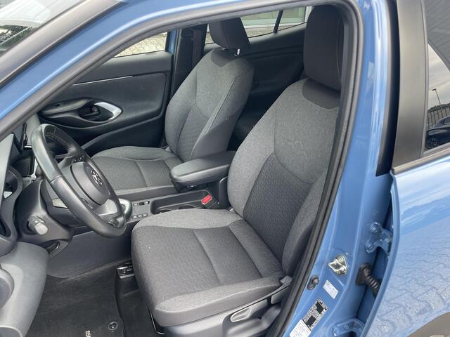 Toyota YARIS Cross 1.5 Hybrid First Edition Winterpack