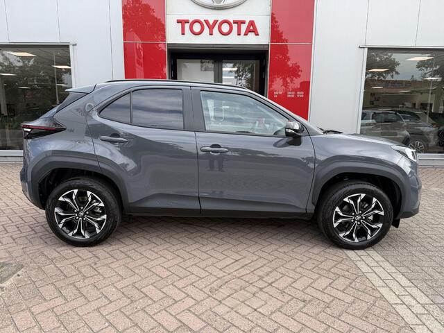 Toyota YARIS Cross 1.5 Hybrid 130 First Edition + Comfort Pack