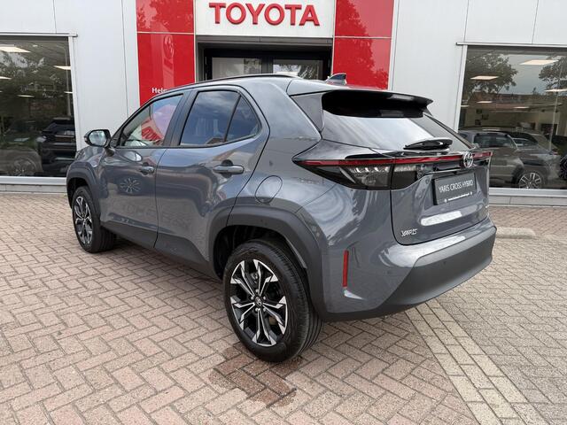 Toyota YARIS Cross 1.5 Hybrid 130 First Edition + Comfort Pack