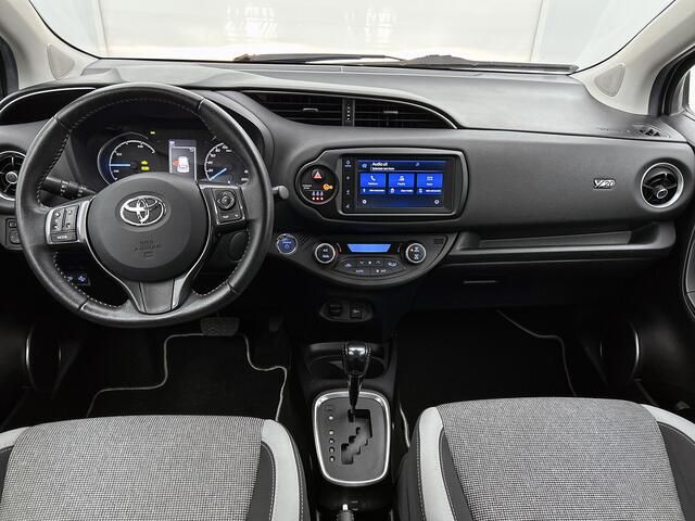 Toyota YARIS 1.5 Hybrid Y20 | Dealer onderhouden | Apple CarPlay/Android Auto | Elektrisch Verstel/inklapbare buitenspiegels | Elektrische ramen voor+achter | Climate Control | Achteruitrijcamera |