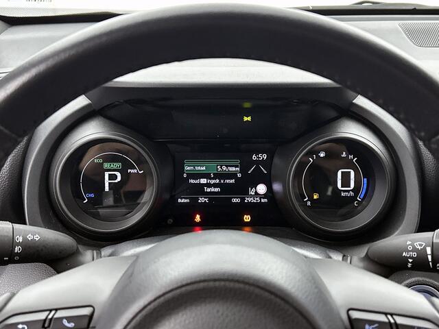Toyota YARIS Cross 1.5 Hybrid Dynamic AWD | BTW voertuig | Dealer onderhouden | Navigatie | Apple CarPlay/Android Auto | Cruise Control Adaptive | Achteruitrijcamera |