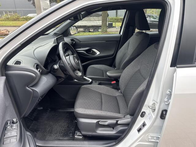 Toyota YARIS Cross 1.5 Hybrid Dynamic Comfort Pack