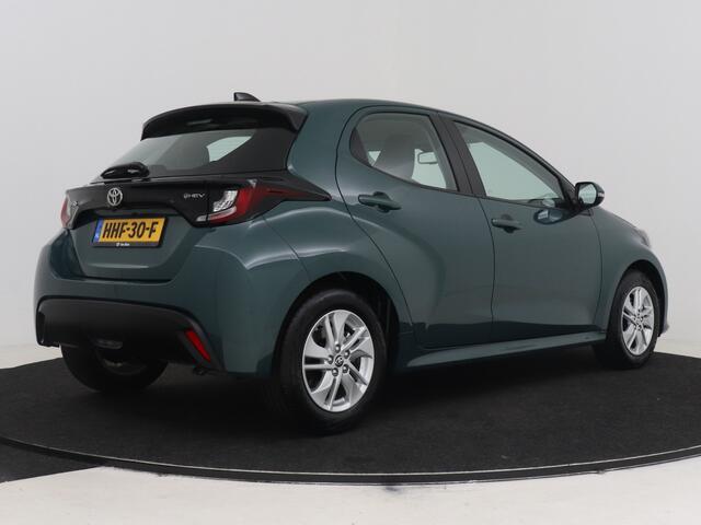 Toyota YARIS 1.5 Hybrid 115 Active | Apple CarPlay/Android Auto | Climate Control | Cruise Control Adaptive | Achteruitrijcamera | Velgen 15" | Elektrische Ramen | elektrisch verstelbare spiegels |
