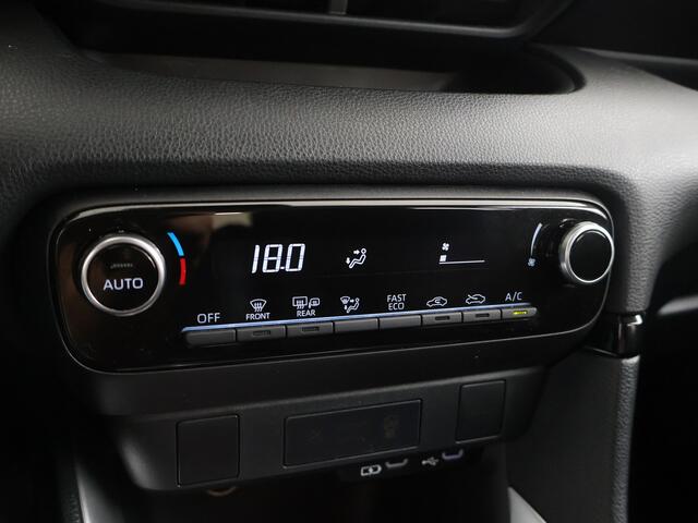 Toyota YARIS 1.5 Hybrid 115 Active | Apple CarPlay/Android Auto | Climate Control | Cruise Control Adaptive | Achteruitrijcamera | Velgen 15" | Elektrische Ramen | elektrisch verstelbare spiegels |