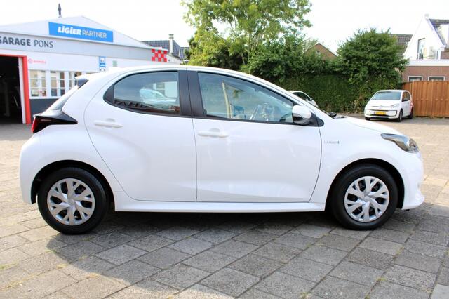 Toyota YARIS 1.5 Hybrid Active