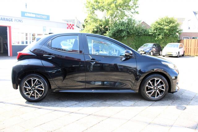 Toyota YARIS 1.5 Hybrid Dynamic