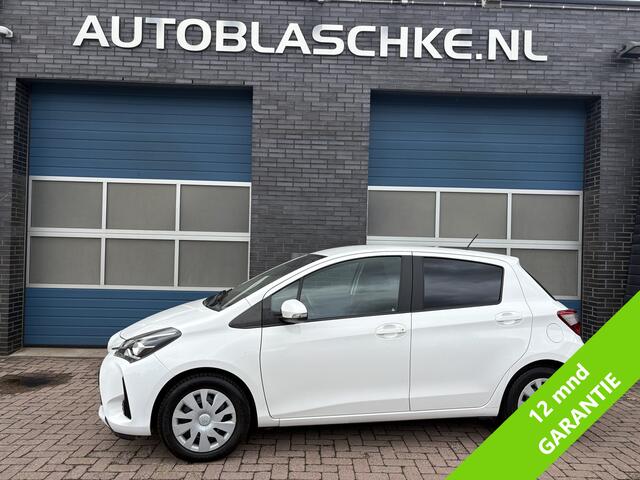 Toyota YARIS 1.5 Hybrid Aspiration, climate control, navi