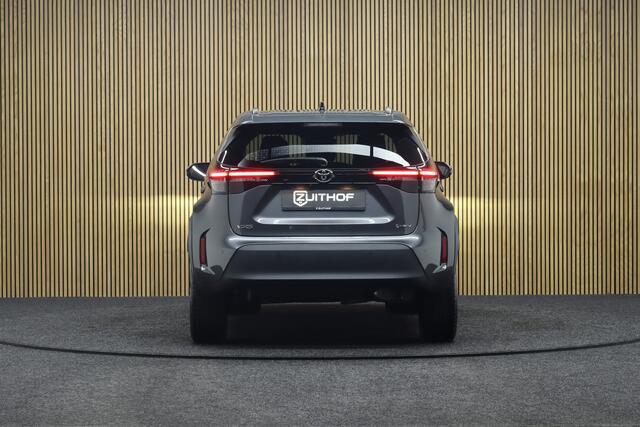 Toyota YARIS Cross 1.5 Hybrid 130 Dynamic + Comfort Pack MY 2026 | Adaptive-cruise | Apple Carplay & Android Auto | Camera | Clima | Parkeersensoren V+A | Keyless | Navigatie | Stoel & Stuurverwarming | Dodehoekdetectie