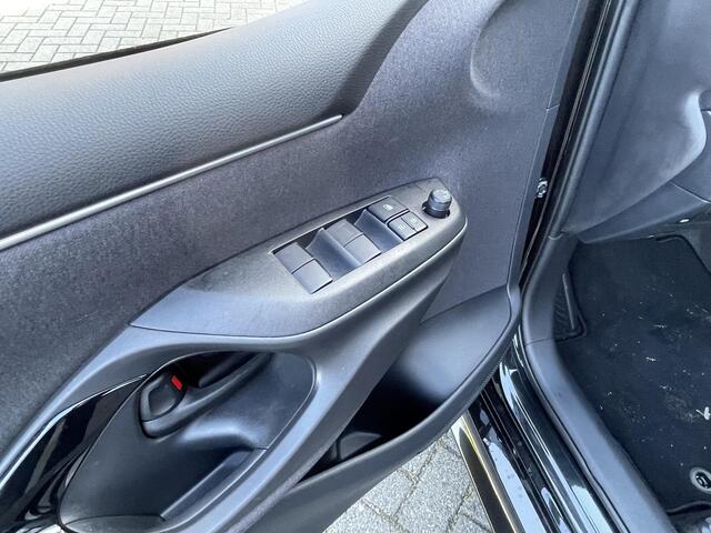 Toyota YARIS 1.5 Hybrid TeamNL , All Season Banden, 8.500 km