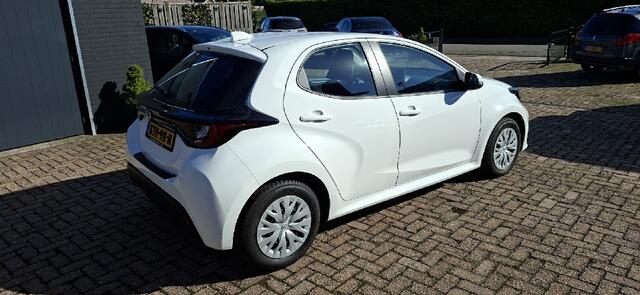Toyota YARIS 1.0 VVT-i Active APPEL-CARPLAY