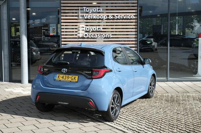 Toyota YARIS 1.5 Hybrid Dynamic Automaat | Apple Carplay / Android auto | 16" lichtmetalen velgen 'machined' | 7" digital dashboard 'binocular' | Smart Entry met startknop | Elektrische ramen achter | Portierinl