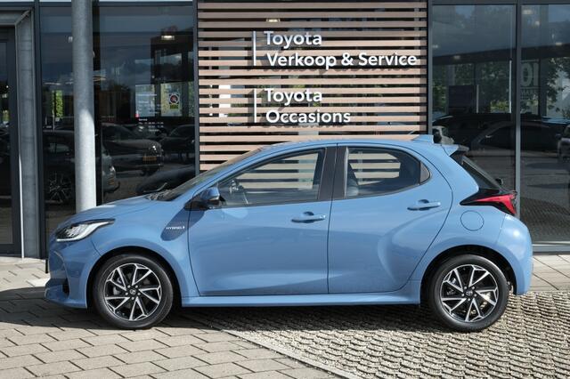 Toyota YARIS 1.5 Hybrid Dynamic Automaat | Apple Carplay / Android auto | 16" lichtmetalen velgen 'machined' | 7" digital dashboard 'binocular' | Smart Entry met startknop | Elektrische ramen achter | Portierinl
