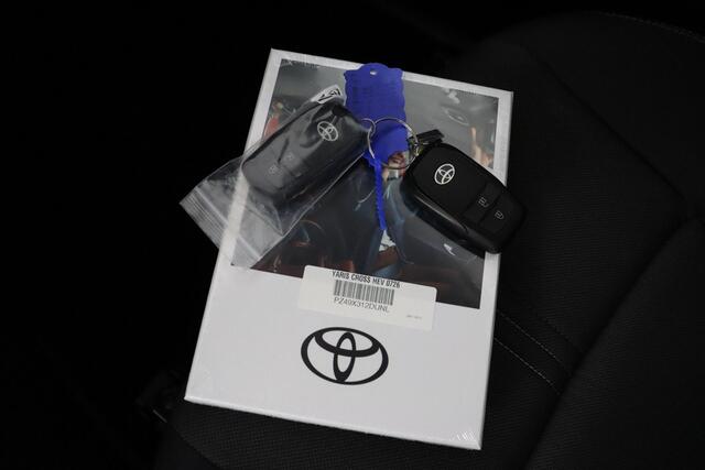 Toyota YARIS Cross 1.5 Hybrid 130 First Edition | Nieuw direct leverbaar | 10 jaar fabrieksgarantie |