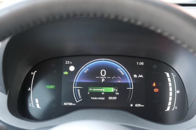 Toyota YARIS 1.5 Hybrid 115 Dynamic Automaat | Comfort pack | Buitenspiegels automatisch inklapbaar | Stoelen, stoelverwarming voorstoelen | Stuurwiel, met stuurwielverwarming | Blind Spot Monitor (BSM); dodehoekd