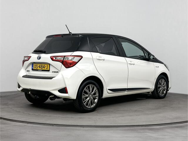 Toyota YARIS 1.5 Hybrid Design | Trekhaak | Achteruitrijcamera |