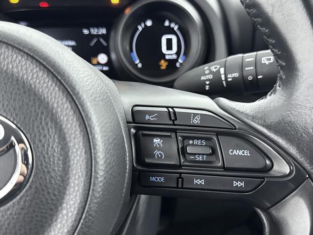 Toyota YARIS 1.5 Hybrid Dynamic | Stoelverwarming | Achteruitrijcamera |