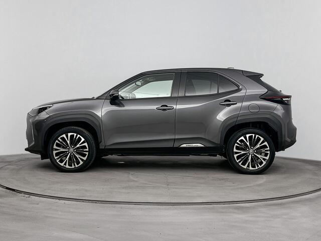 Toyota YARIS Cross 1.5 Hybrid Executive | Voorruit-Stuur-Stoelverwarming | Pano | JBL | Parkeersensoren V+A |