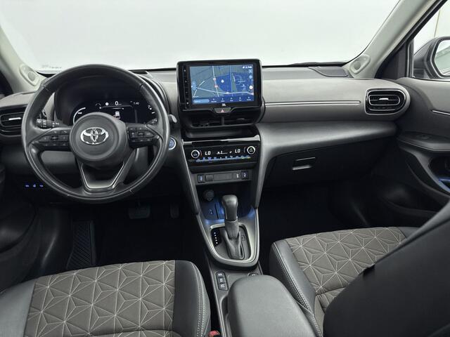 Toyota YARIS Cross 1.5 Hybrid Executive | Voorruit-Stuur-Stoelverwarming | Pano | JBL | Parkeersensoren V+A |