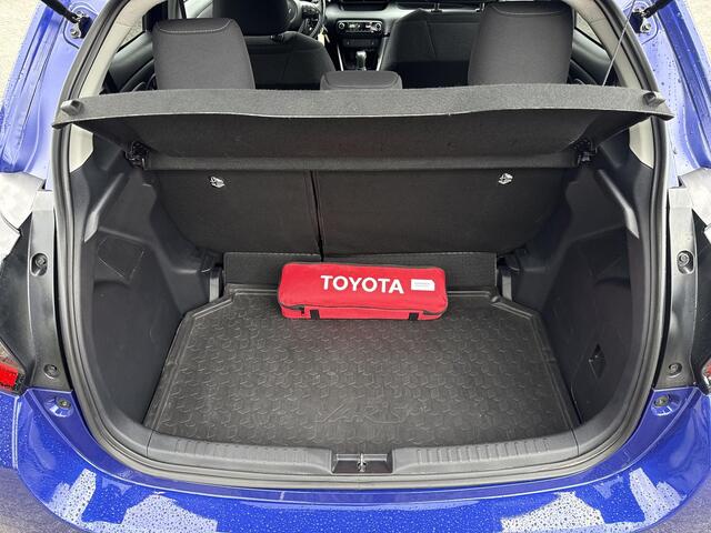 Toyota YARIS 1.5 Hybrid Dynamic | CarPlay | Stuur en stoelverwarming | Camera