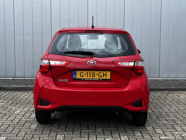 Toyota YARIS 1.0 VVT-i Connect NL Auto Airco Apple carplay Android auto Dealer onderhouden