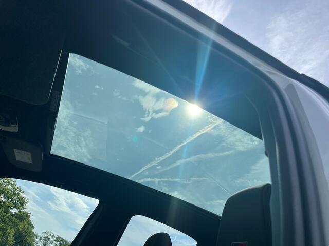 Toyota YARIS Cross 1.5 Hybrid GR Sport | Pano | 4Seasons | Camera | PDC | ACC | Navi