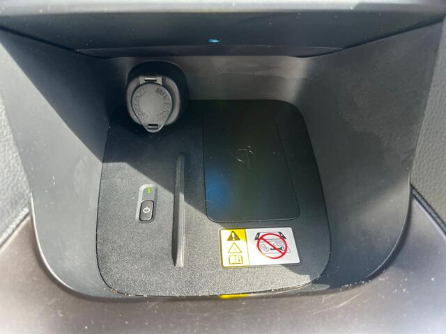 Toyota YARIS Cross 1.5 Hybrid GR Sport | Pano | 4Seasons | Camera | PDC | ACC | Navi