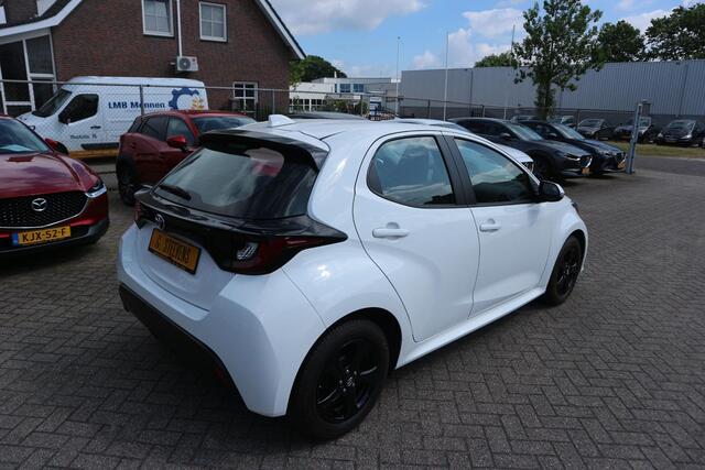Toyota YARIS 1.5 VVT-i Active Automaat