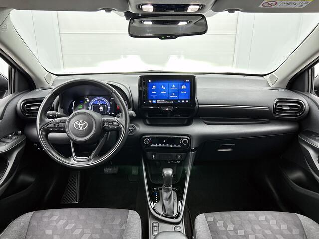 Toyota YARIS 1.5 Hybrid 115 First Edition + | BTW voertuig | Dodehoek detectie | Stoel+stuurverwarming | Parkeersensoren voor+achter | Apple CarPlay/Android Auto | Cruise Control Adaptive |