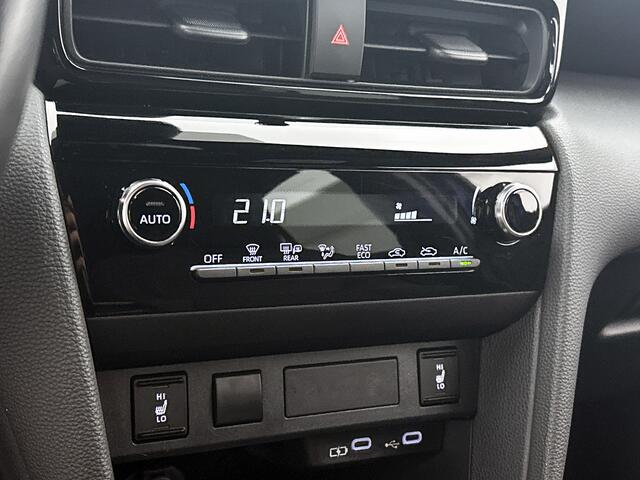 Toyota YARIS Cross 1.5 Hybrid 115 First Edition + | BTW Voertuig | Stoel+stuurverwarming | Draadloze telefoonlader | Navigatie | Apple CarPlay/Android Auto | Cruise Control Adaptive |
