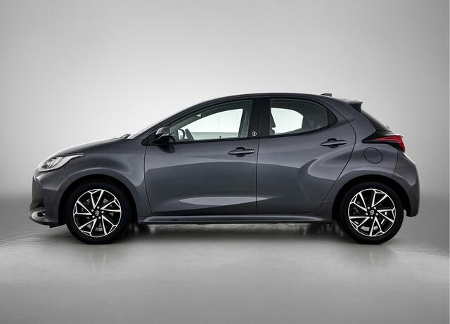 Toyota YARIS 1.5 Hybrid Dynamic (Team-D) | Apple CarPlay / Android Auto (Navigatie) |