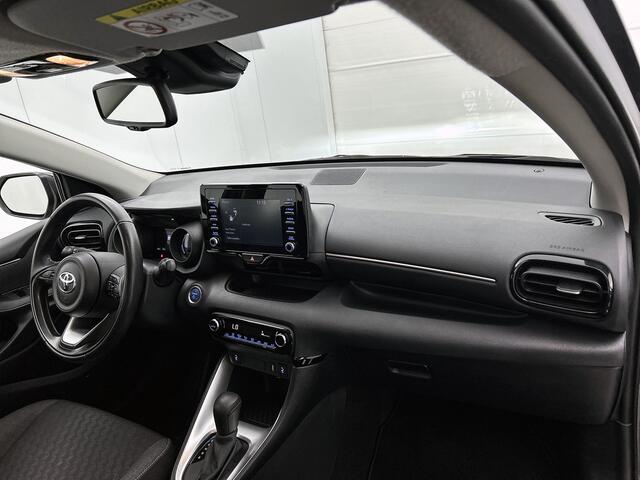 Toyota YARIS 1.5 Hybrid Dynamic (Team-D) | Apple CarPlay / Android Auto (Navigatie) |