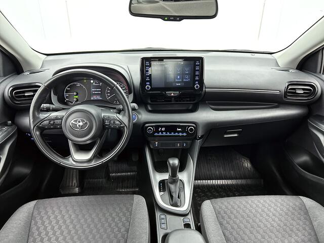 Toyota YARIS 1.5 Hybrid Dynamic Limited | Lichtmetalen Velgen | Mistlampen | Stoel-/Stuurverwarming | Onderweg-naar-dealer