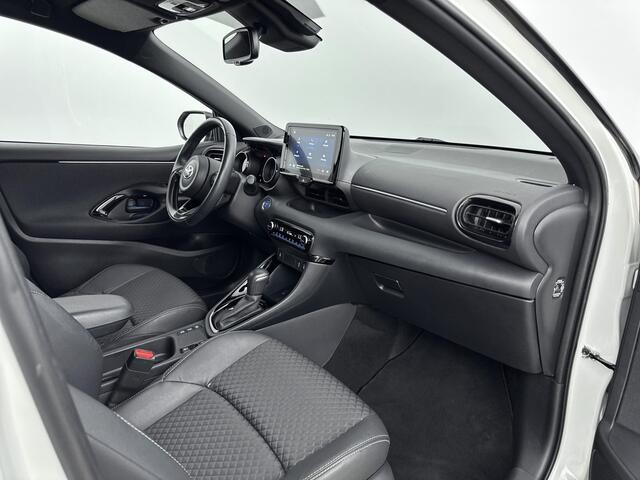 Toyota YARIS 1.5 Hybrid Executive | Parkeersensoren V+A | Blindspot | Stoelverwarming |