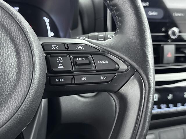 Toyota YARIS Cross 1.5 Hybrid 130 Dynamic | Voorruit-Stuur-Stoelverwarming | Cruise Control Adaptief |